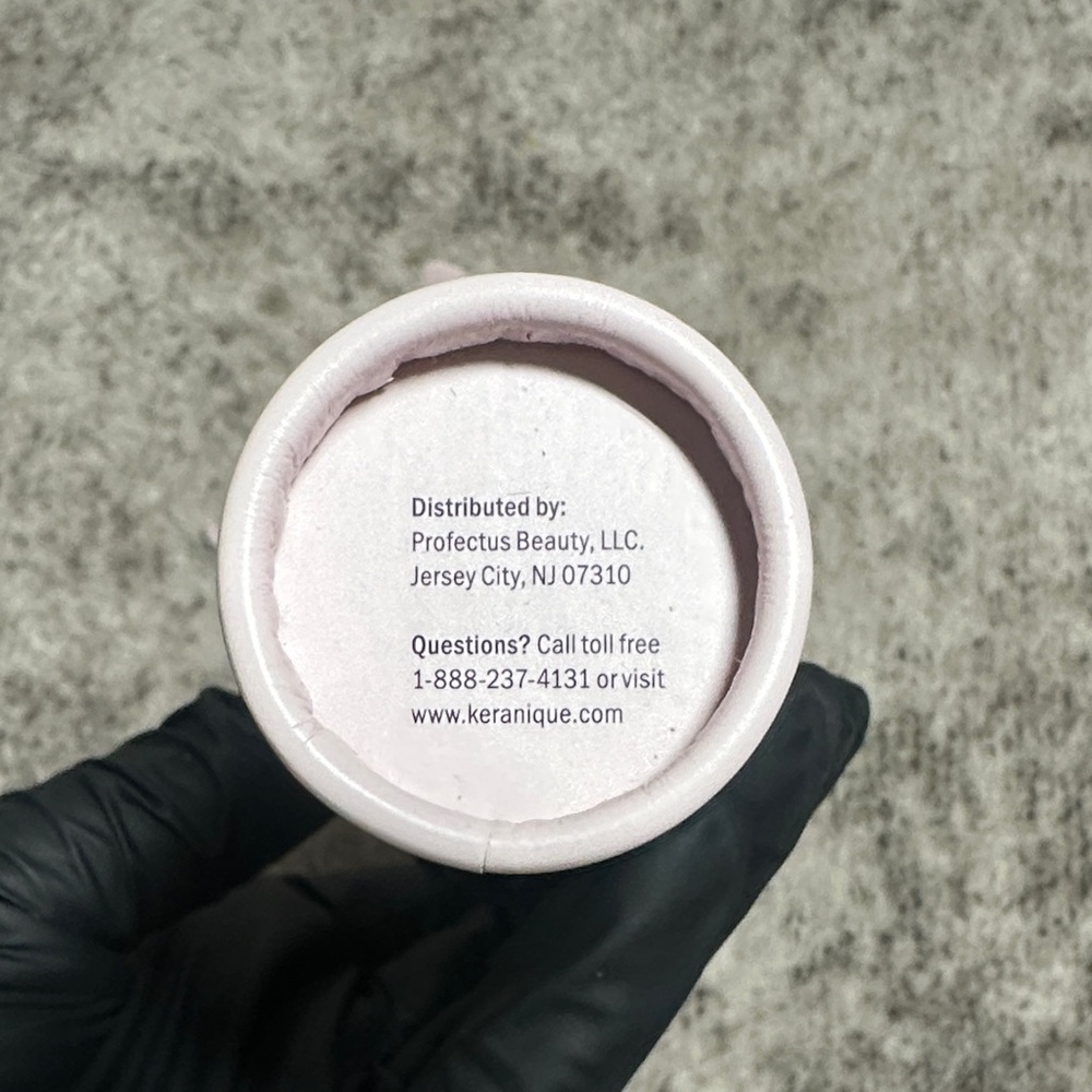 Keranique Lash Enhancing Serum in Pink Tube - Picture 5 of 6